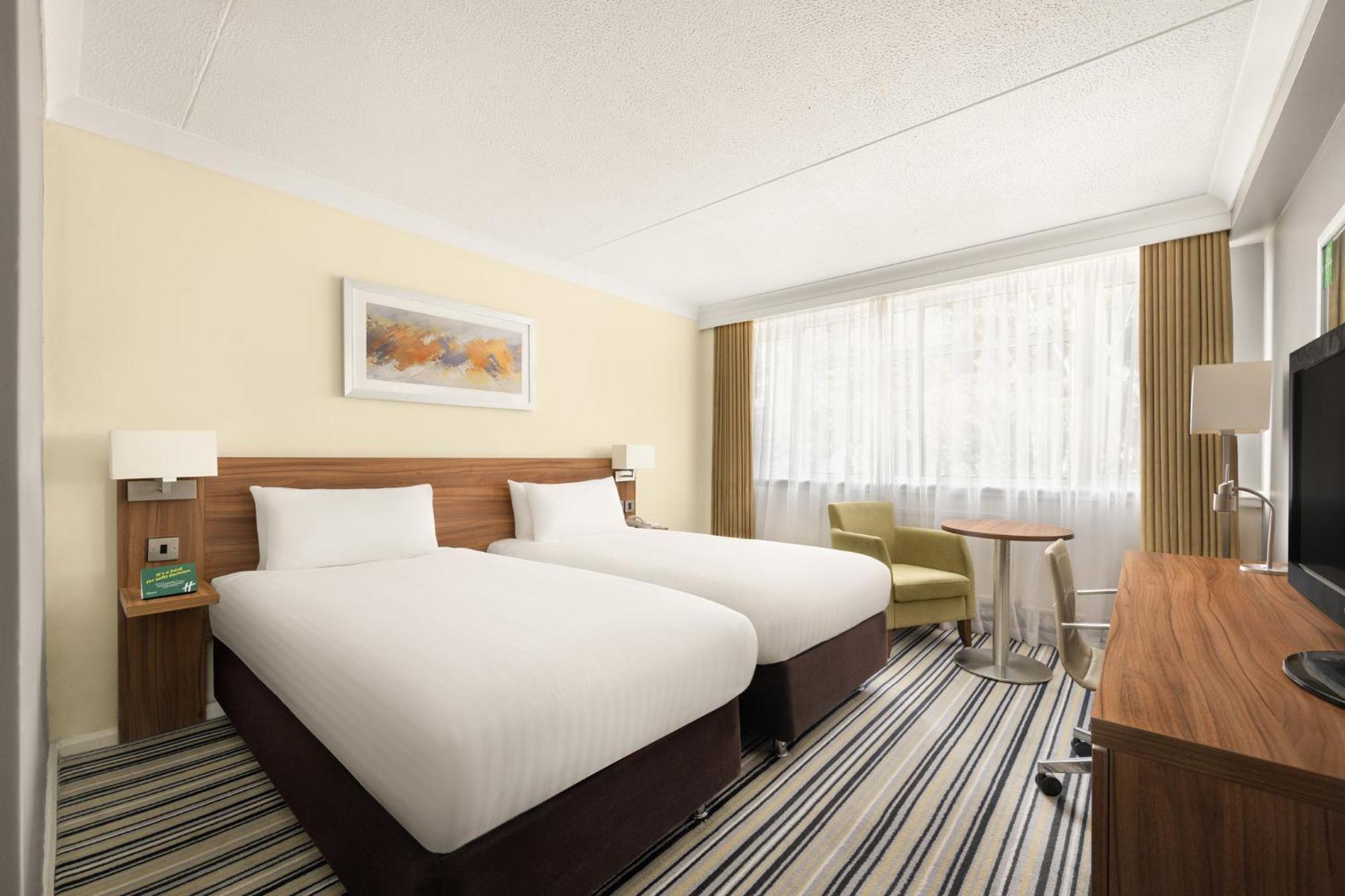 Holiday Inn York By Ihg Bagian luar foto